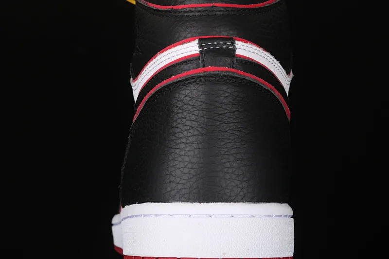 All categories Air Jordan Jordan series basketball shoes Air Jordan 1 High Air Jordan 1 RETRO HIGH OG AJ1 Joe 1 new black and red high frequency flying wing LOGO 555088-062
